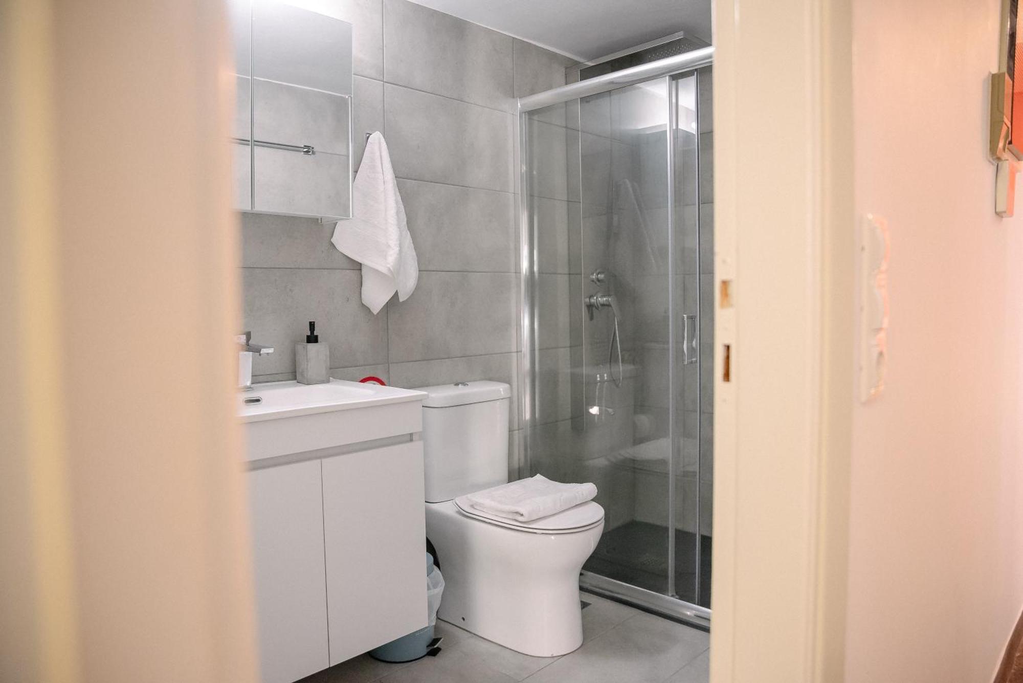3Cs Athens Ampelokipoi Comfy Flat Ft Patio Airport Direct Day N Night Apartment Luaran gambar